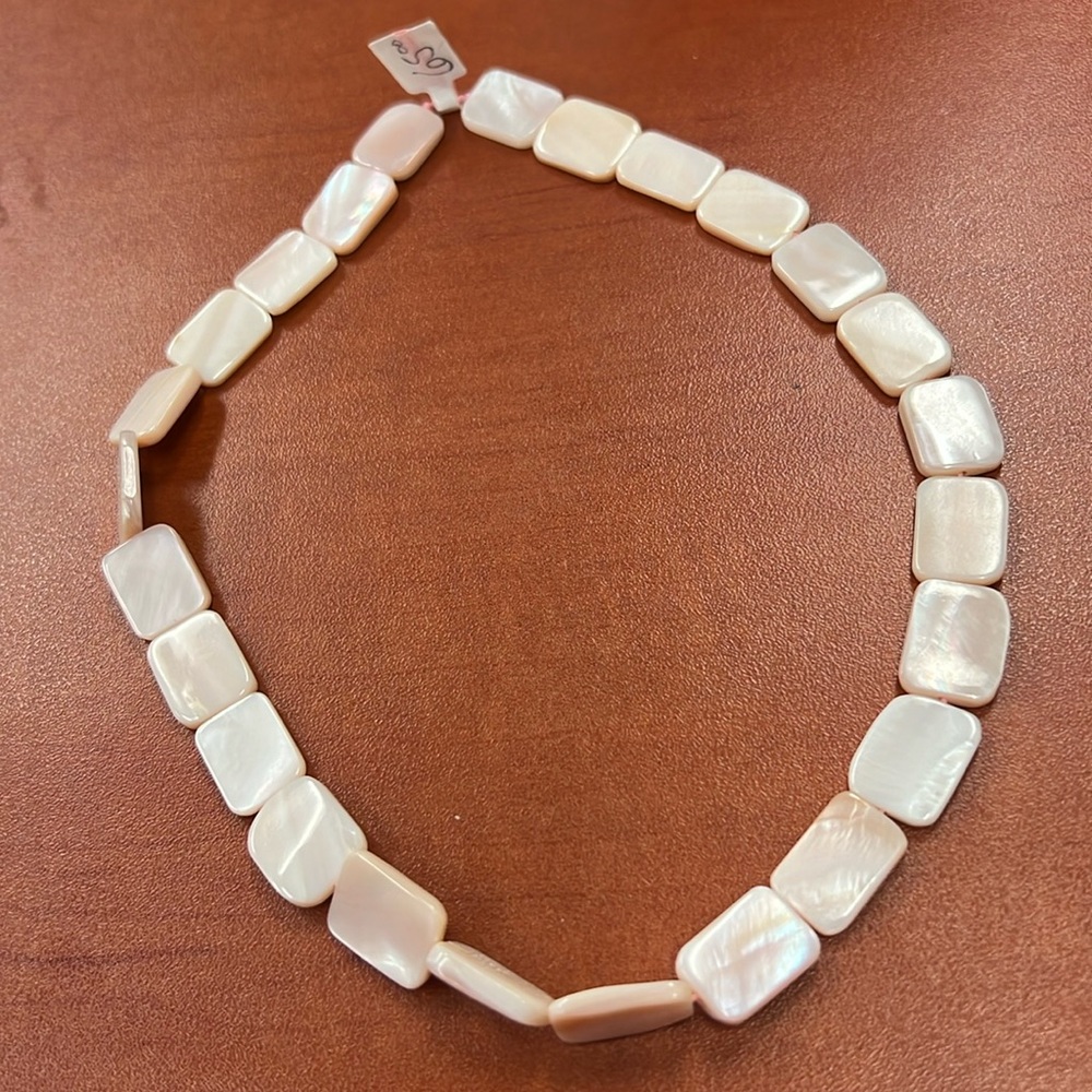 Strand of Rectangular Mother of Pearl Beads NWT